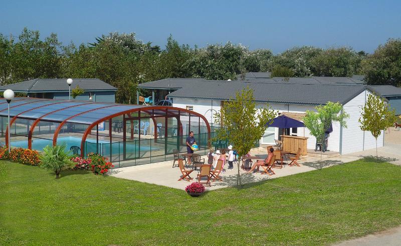 Terres De France - Les Hameaux Des Marines Hotel Saint-Denis-dʼOléron Exterior foto